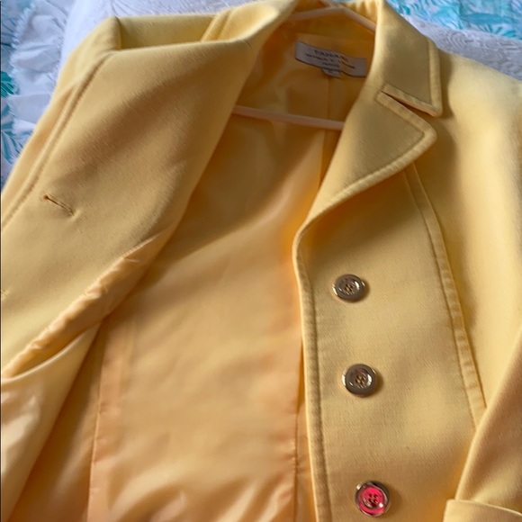 Blazers - Picture 4 of 4